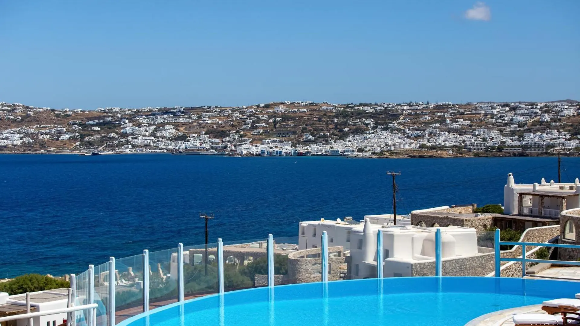 Patron 1 & 2 Pool Sunset Villas- Seven Bedrooms & Five Bedrooms Mykonos Town 0*,  그리스